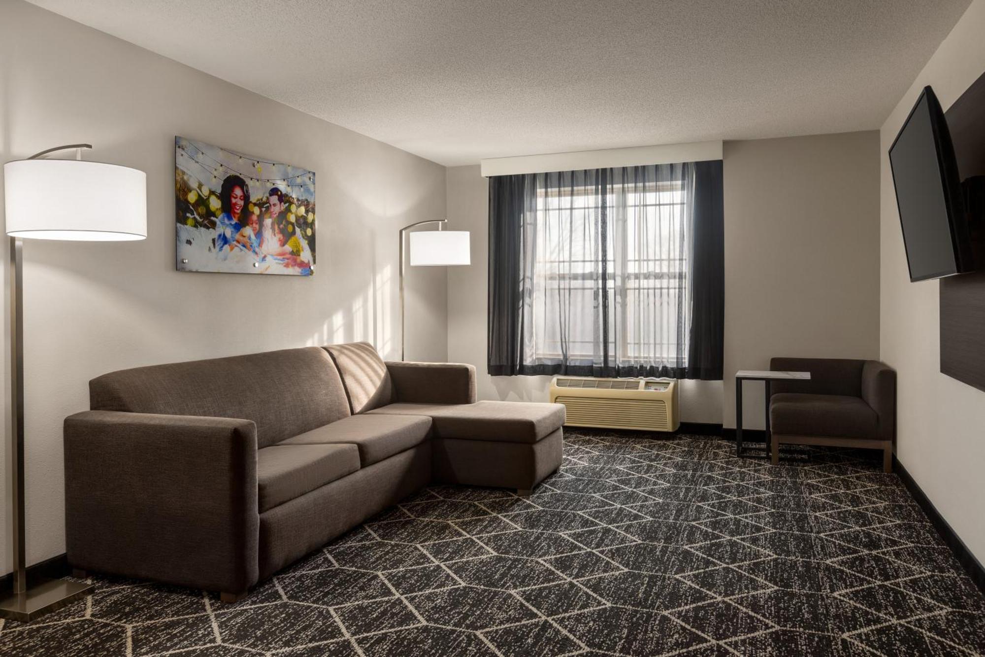 La Quinta Inn & Suites By Wyndham Lake George Kültér fotó