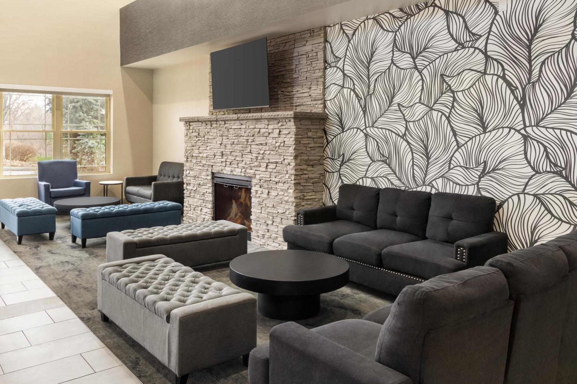 La Quinta Inn & Suites By Wyndham Lake George Kültér fotó