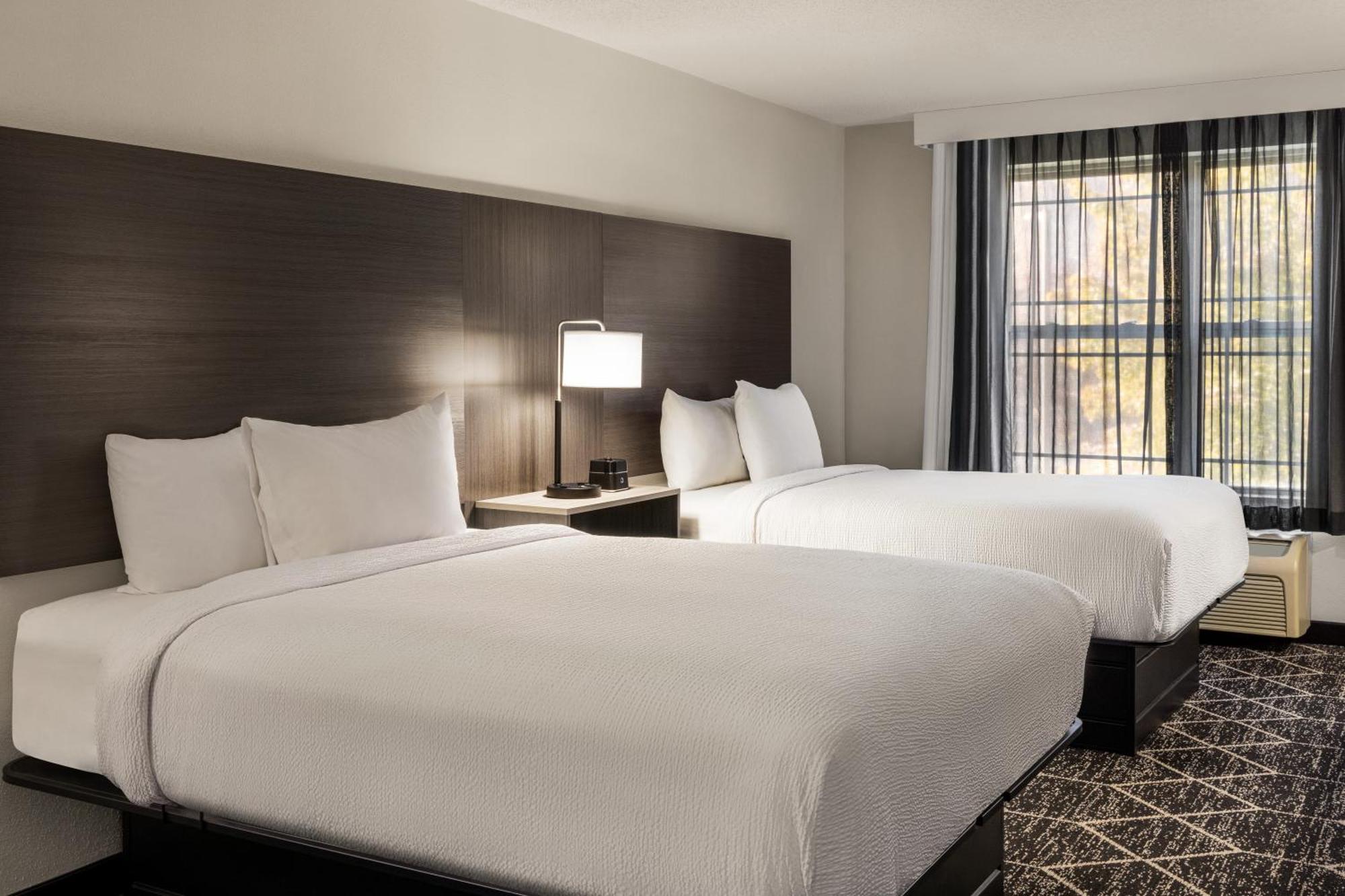 La Quinta Inn & Suites By Wyndham Lake George Kültér fotó